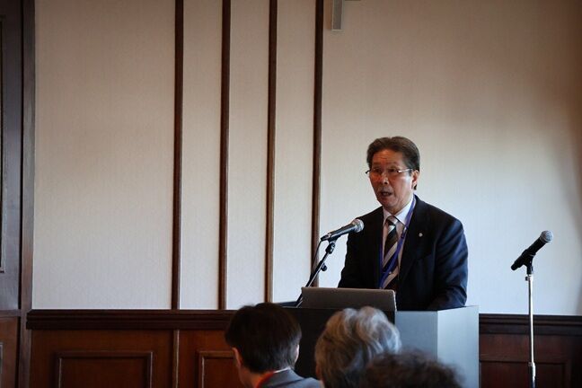 長岡技術科学大学　鎌土学長による開会あいさつ