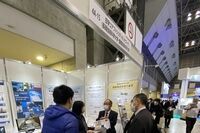ナノテク展接客１