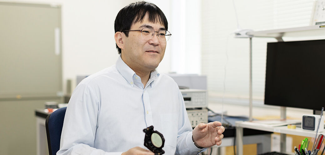 テラヘルツ領域における半導体の新機能をナノ構造のデザインで引き出す – 鵜沼 毅也