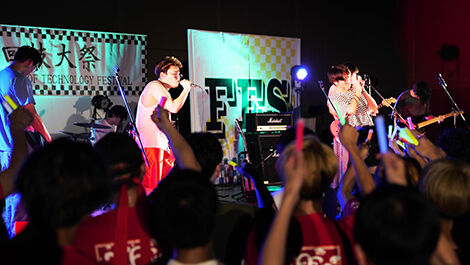 Popular Music Club (PMC)の活動の様子