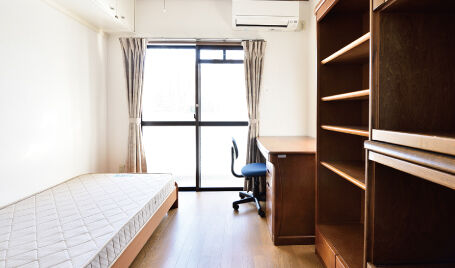  国際学生宿舎（女子）